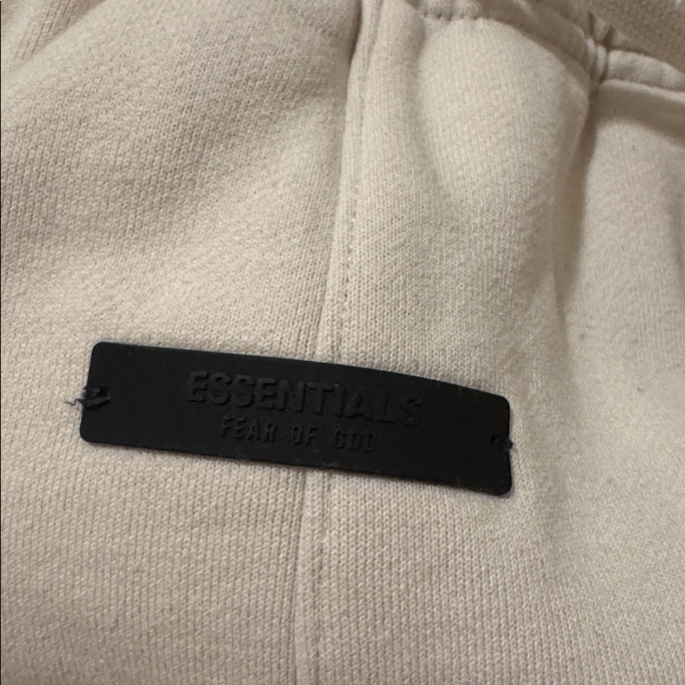 ESSENTIALS FEAR OF GOD sweatpants - Picture 3 of 5